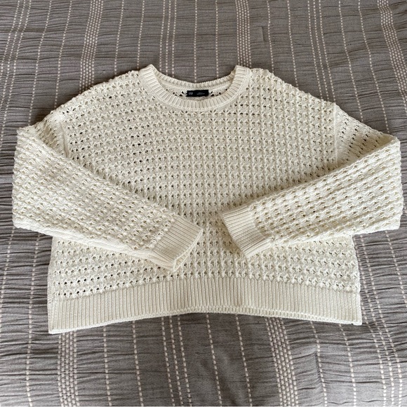 GAP Sweaters - Gap Cream White Cotton Crew Neck Sweater Spring Small Boxy Oversized Coastal